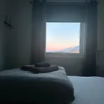 Haugen Svalbard * Longyearbyen