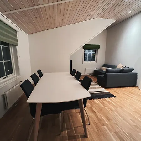 Haugen Svalbard Guest house