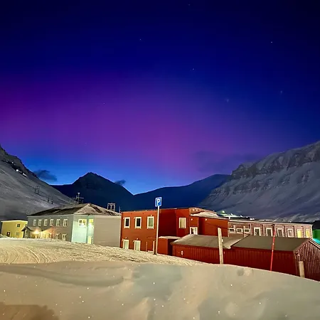 Haugen Svalbard Maison d'hôtes *