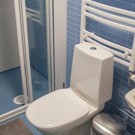 Vendégház Haugen Svalbard *